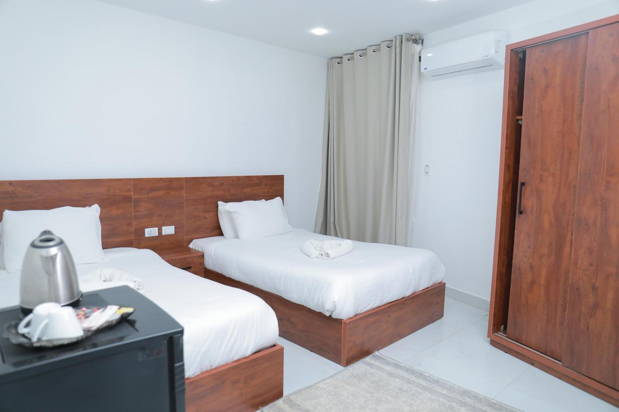Prince Pyramids Inn Kafrat al Jabal Exterior photo